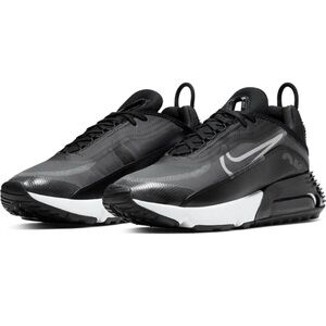 Nike Women’s Airmax 2090 Size 10